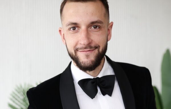 Ведущие Галерея категорий исполнителей 1 Ведущий